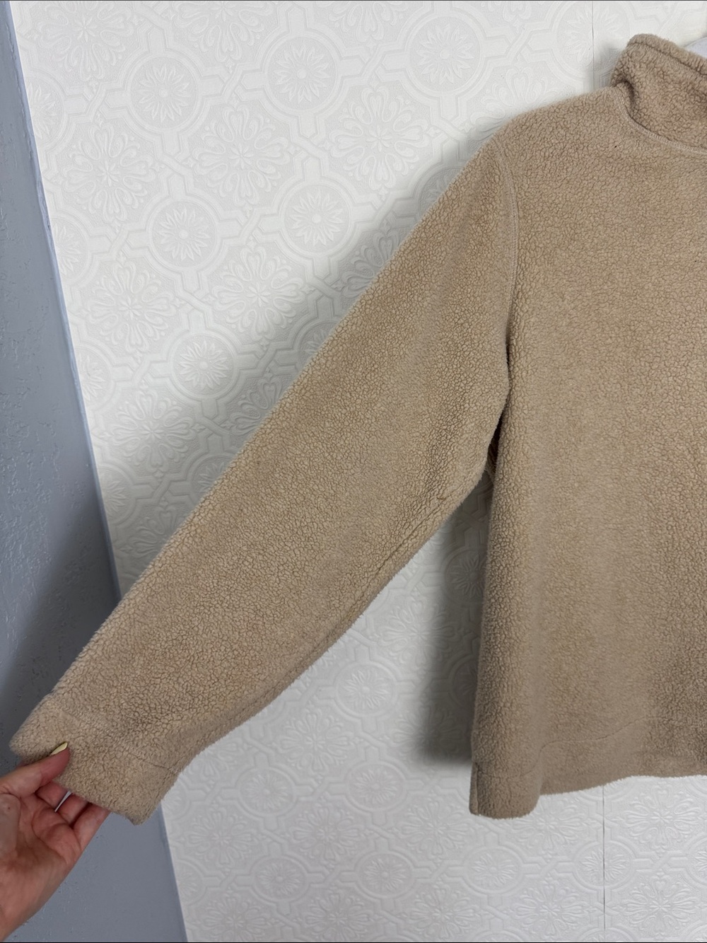 L.L. Bean Sherpa Fleece Mock Neck Pullover Sweater Beige Cream Women’s Medium - Picture 4 of 7